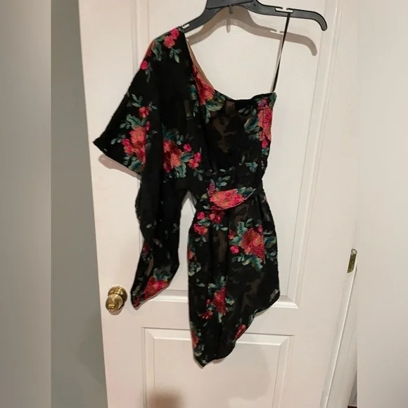 Michael Costello x REVOLVE Sasha Mini Dress in Fuchsia Floral 🌺 - Picture 9 of 13